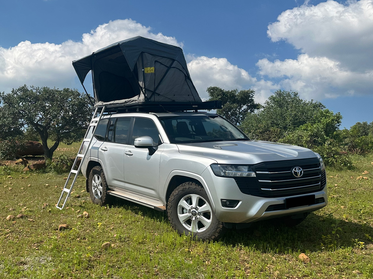 Eezi-Awn Galaxy Rooftop Tent