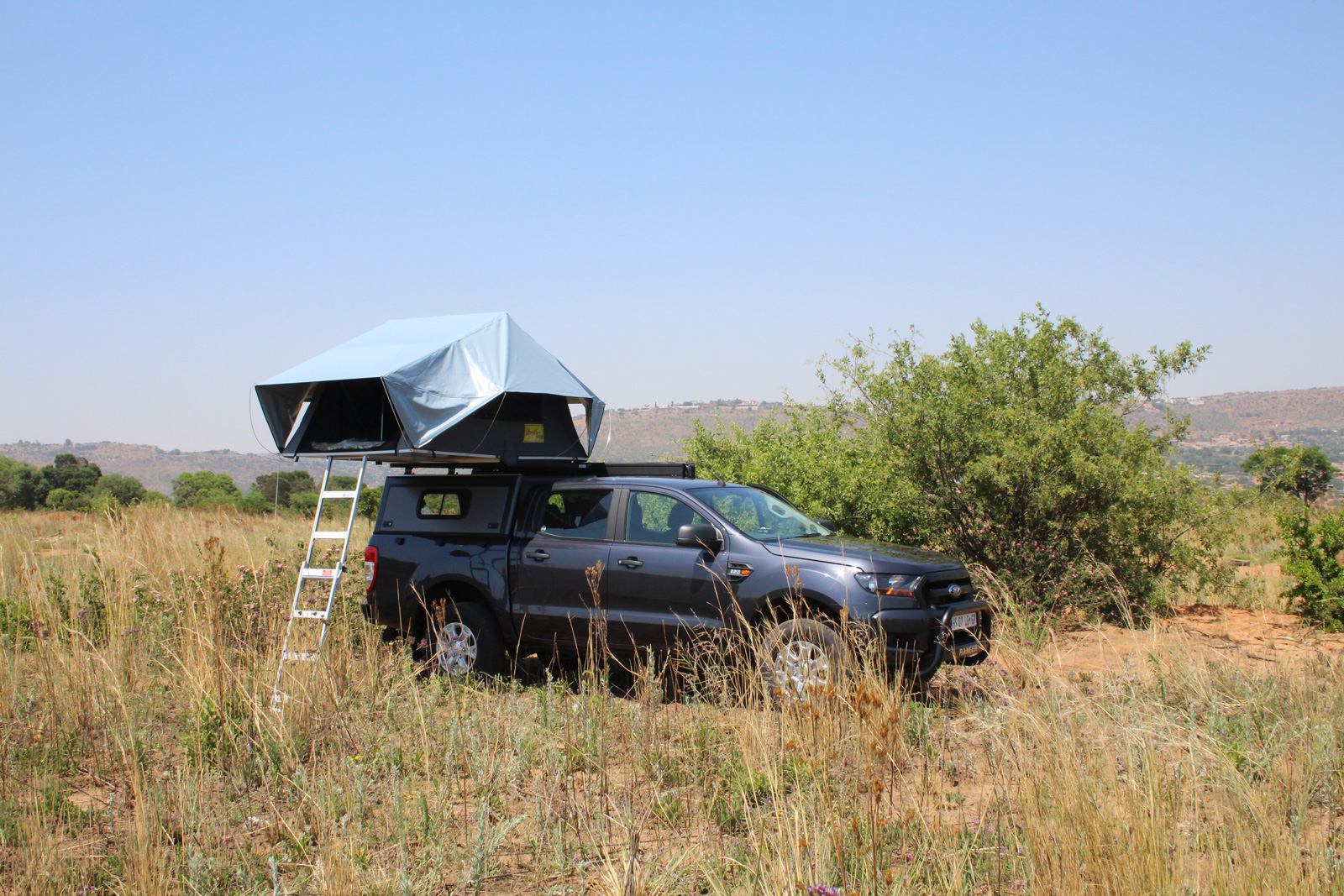 Eezi-Awn Jazz Rooftop Tent