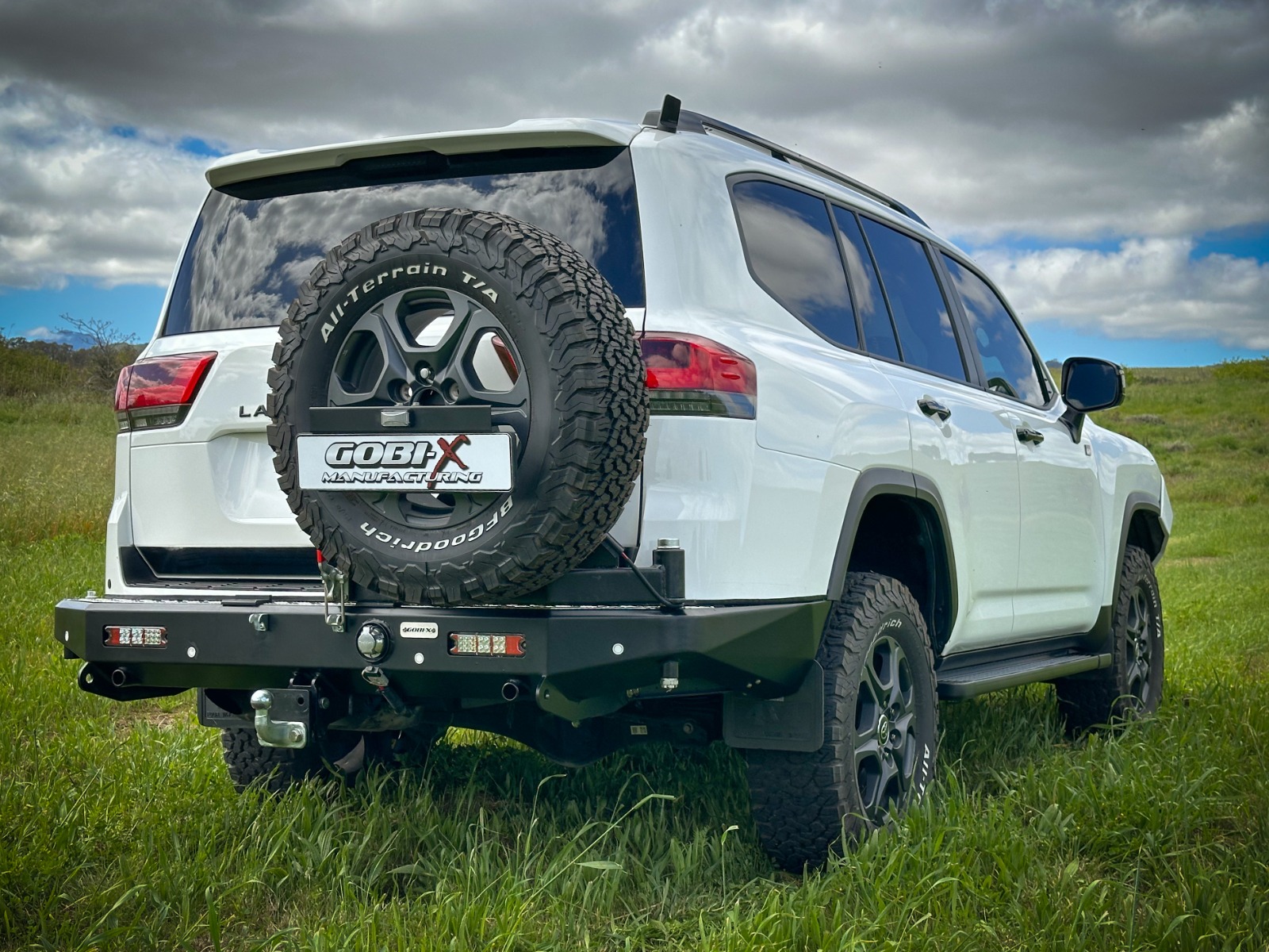 Gobi-X Rear Bumper Toyota Land Cruiser 300-Series (2023-present)