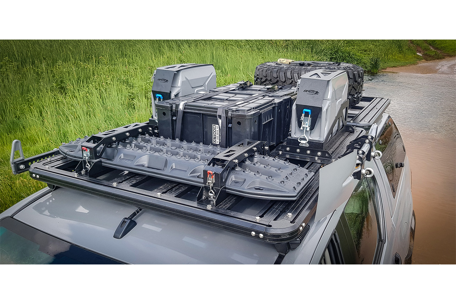 Onca Roofrack Toyota Hilux Revo Double Cab