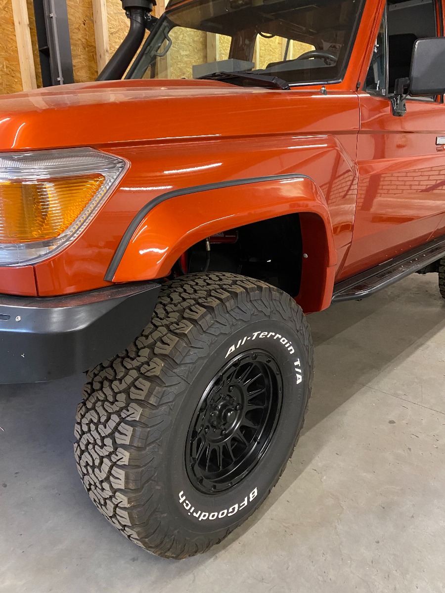 Onca Stoneguards - Toyota Land Cruiser - 78serie